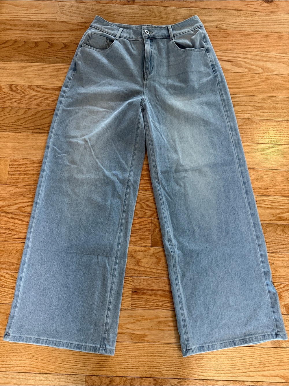 Halara Wide Leg Light Wash Jeans - Lots of Stretch